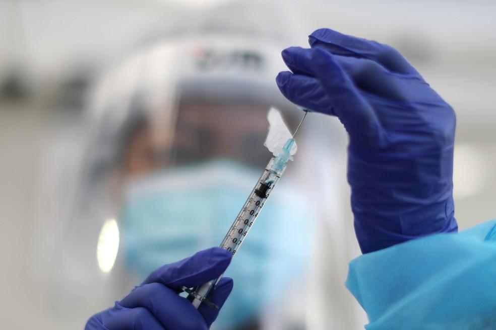 EUA administram 3 milhões de doses de vacinas por dois dias seguidos