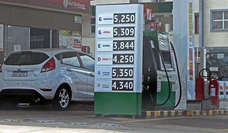 Bomba de combustível terá assinatura digital para evitar fraudes em 2022