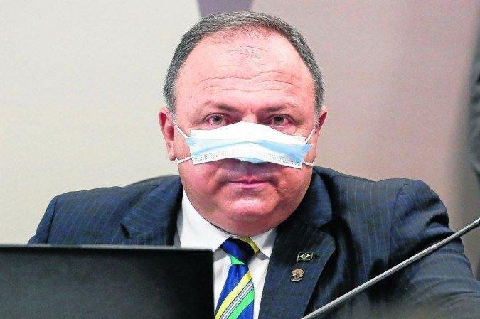 Pazuello depõe à PF em inquérito sobre Covaxin