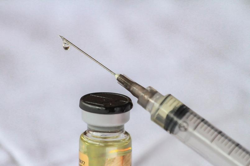 Anvisa aprova uso emergencial das vacinas Coronavac e Oxford