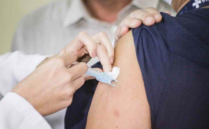 Em MS, 2 profissionais de saúde apresentaram reação grave após tomar vacina