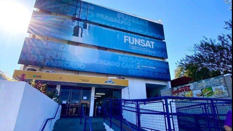 Funsat começa semana com 909 oportunidades de emprego em Campo Grande