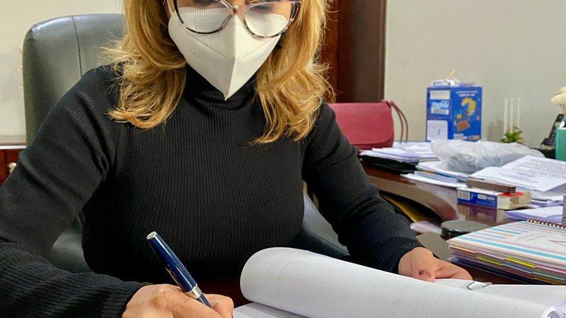 Prefeita e vice-prefeita eleitas, Vanda Camilo e Rosi Fiúza tomam posse em Sidrolândia nesta 6ª