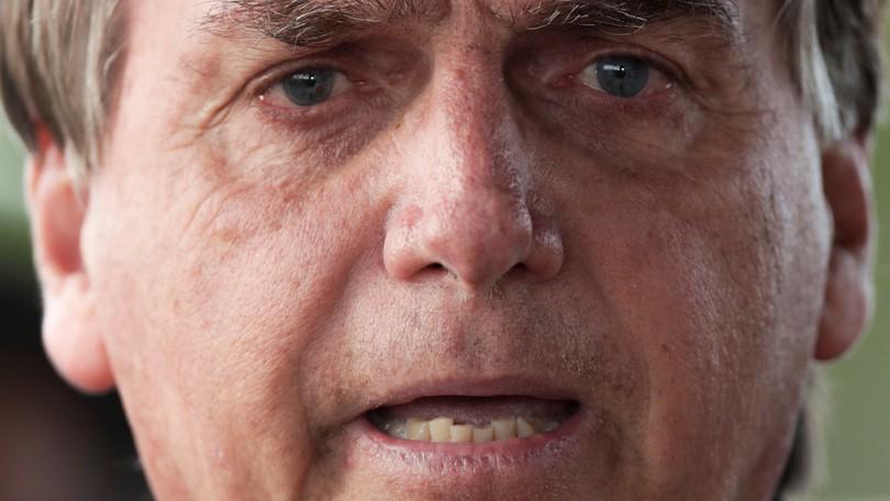 Ministra autoriza investigação contra Bolsonaro