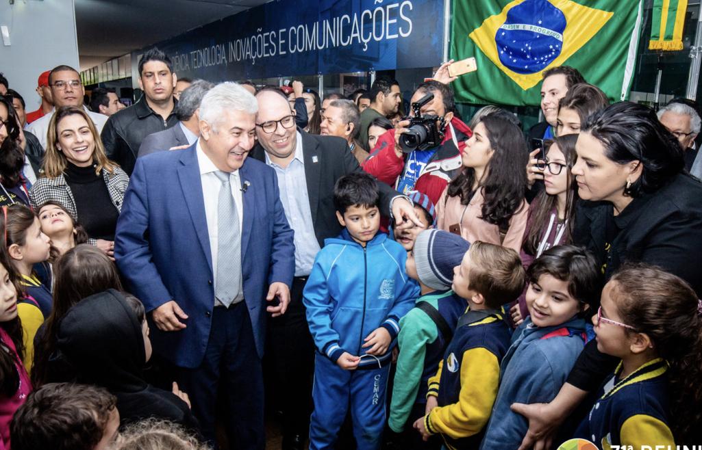 Reitor Marcelo Turine é nomeado para Conselho Nacional de Ciência e Tecnologia