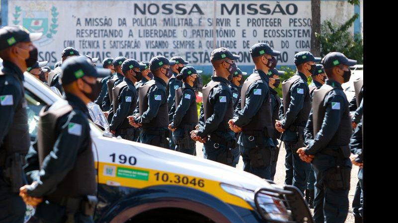 Polícia Militar de MS promove 98 policiais